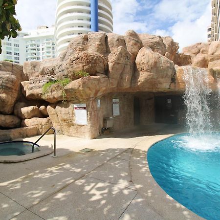 Castle 835 Oceanview Studio On Beach With Pool, Gym, Bars, And Free Parking Miami Beach Eksteriør billede
