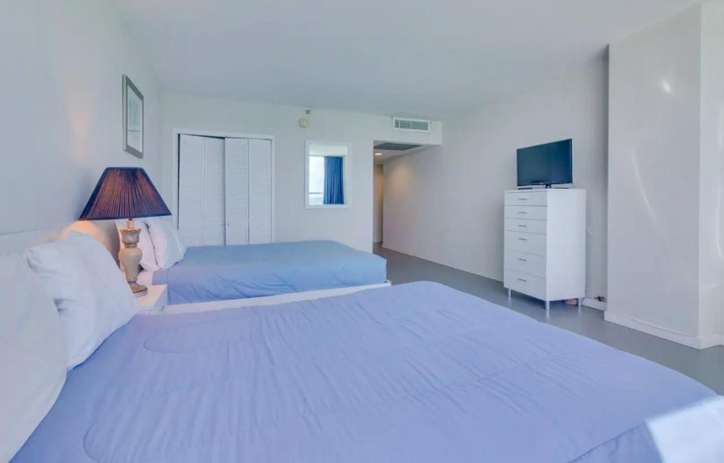 Castle 835 Oceanview Studio On Beach With Pool, Gym, Bars, And Free Parking Miami Beach Eksteriør billede