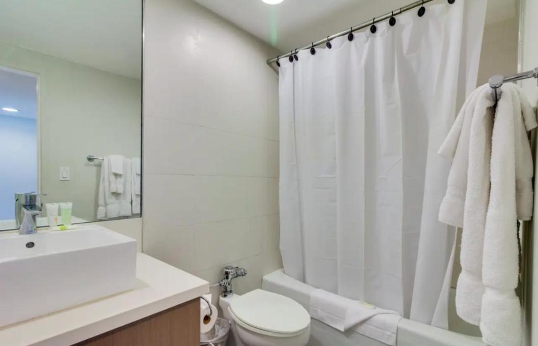 Castle 835 Oceanview Studio On Beach With Pool, Gym, Bars, And Free Parking Miami Beach Eksteriør billede