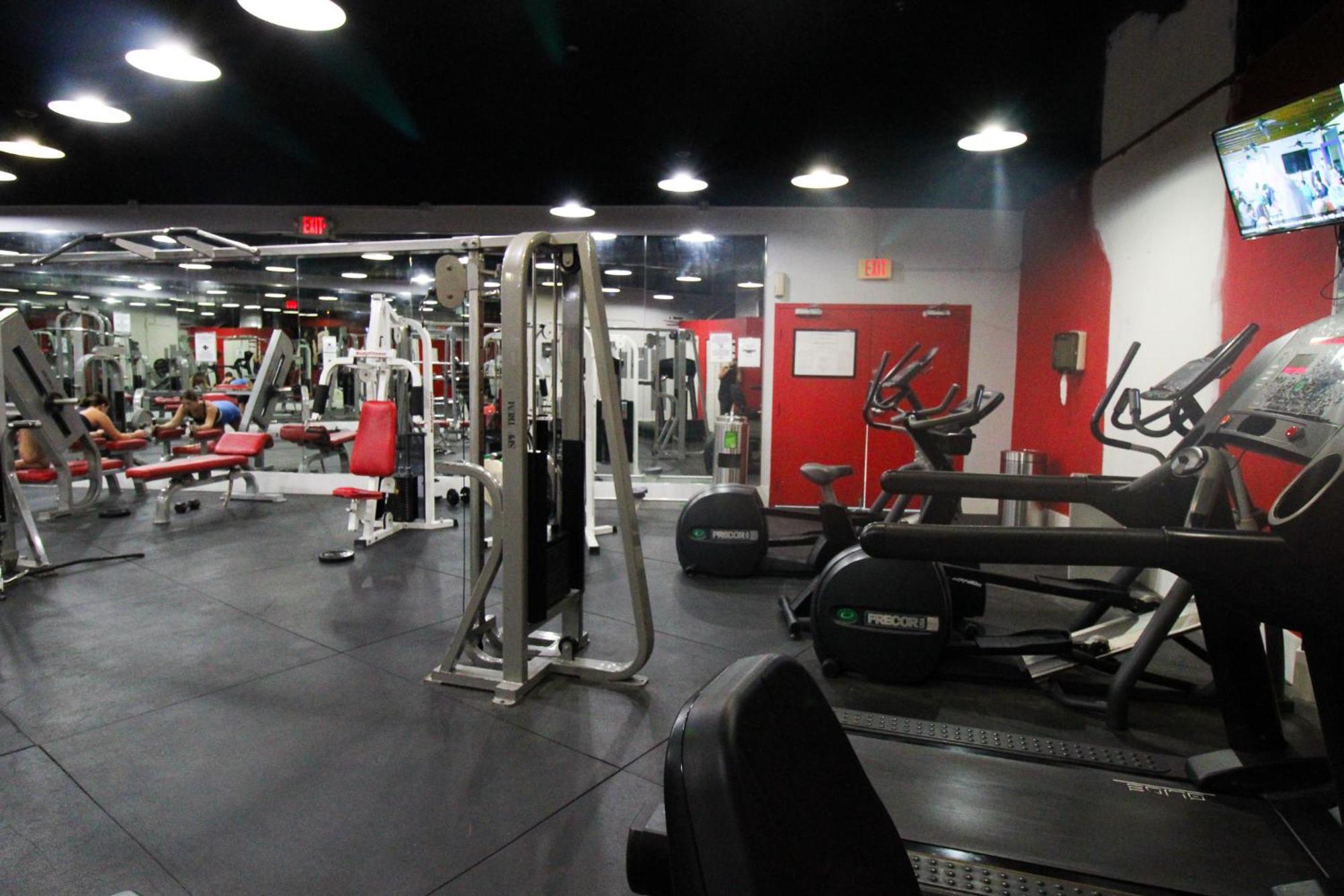 Castle 835 Oceanview Studio On Beach With Pool, Gym, Bars, And Free Parking Miami Beach Eksteriør billede