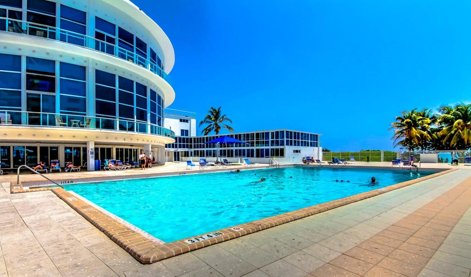 Castle 835 Oceanview Studio On Beach With Pool, Gym, Bars, And Free Parking Miami Beach Eksteriør billede